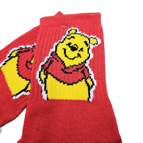 Medias 3/4 Puño - Winnie Pooh fondo rojo
