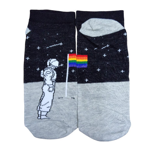 Medias soquete Astronauta - Bandera arcoíris (fondo negro & gris)